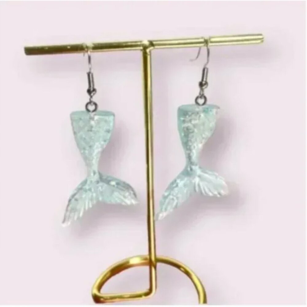⭐️❤️ FREE Mermaid Tail Sea Ocean Pretty Shimmer Drop Trendy Hipster Earrings